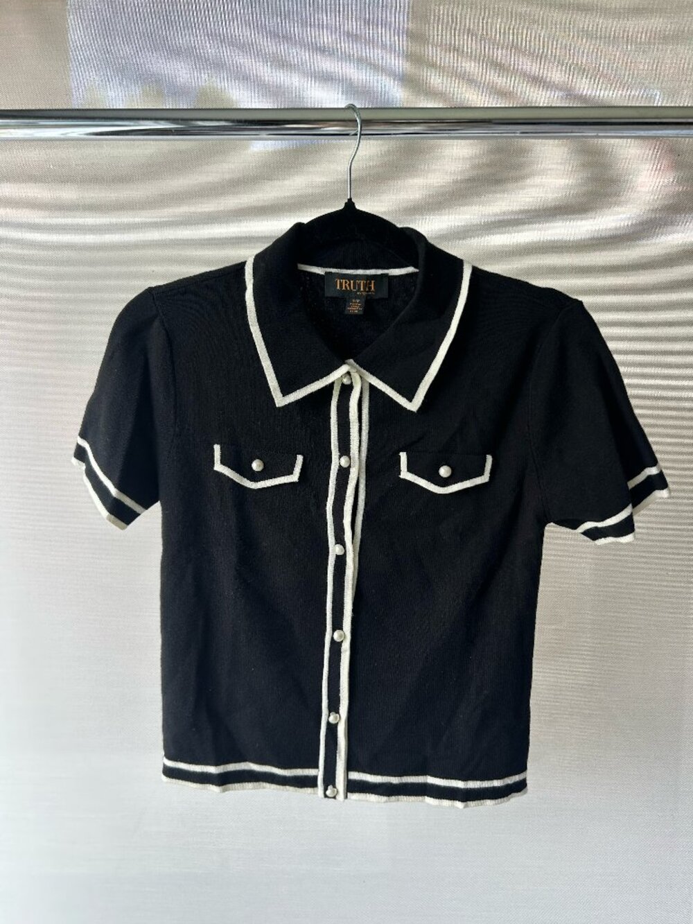 New Without Tags, Truth by Republic Black Short Sleeve Sweater